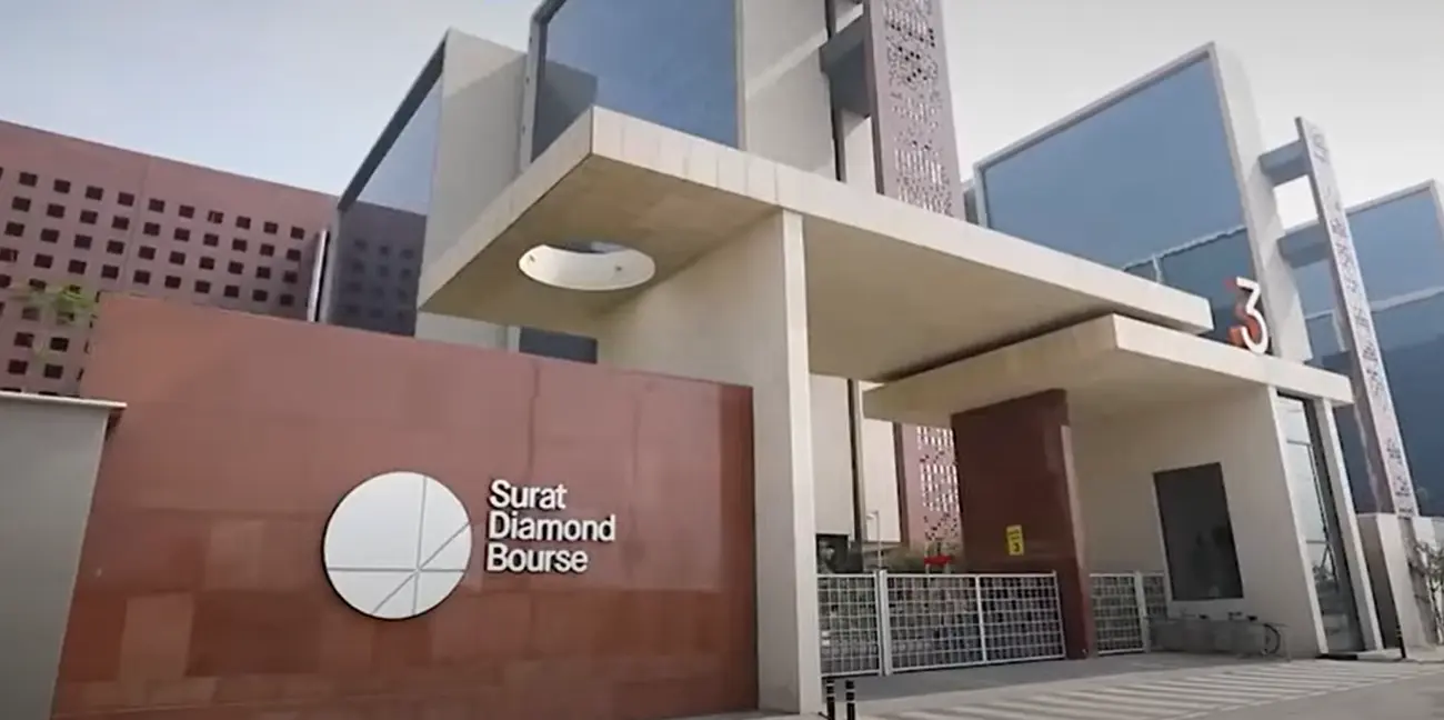 Surat Diamond Bourse - सूरत डायमंड बोर्स